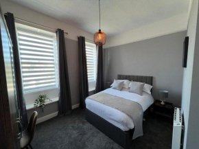 The Globe Apartments